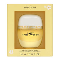 Marc Jacobs Daisy Petals by Marc Jacobs